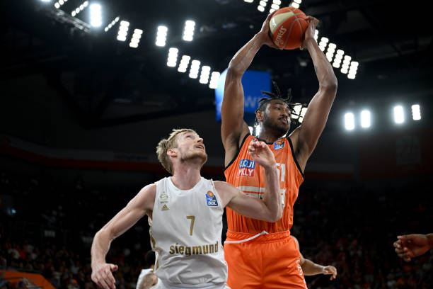 更是一场智 更是一场智